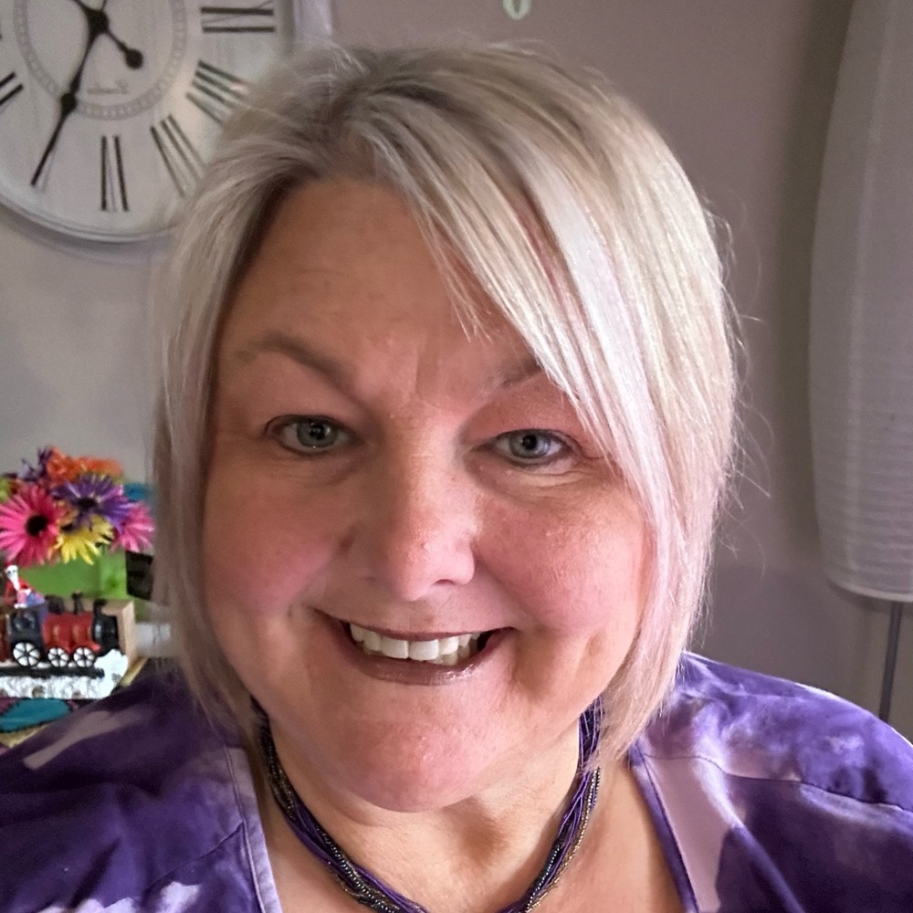 Meet your Posher, Valerie